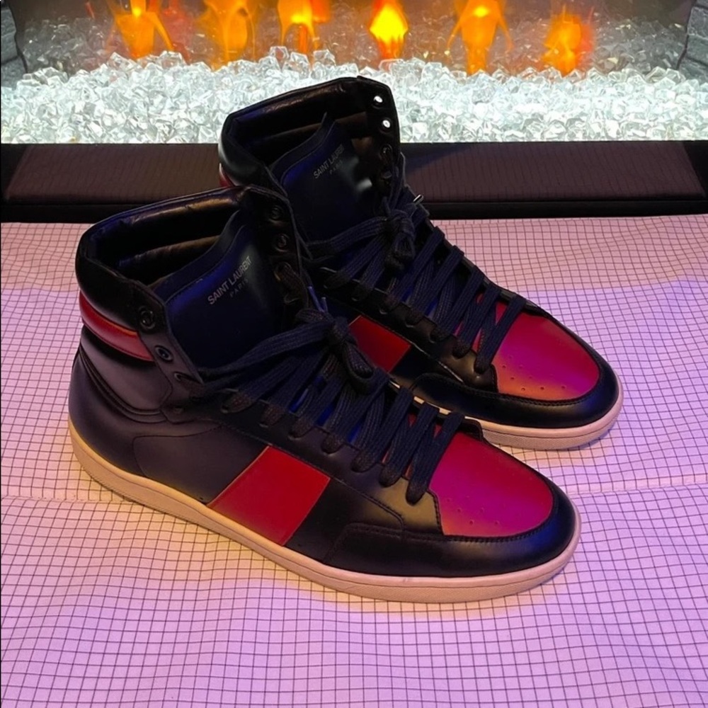 Saint Laurent
Court Classic SL/10H sneakers